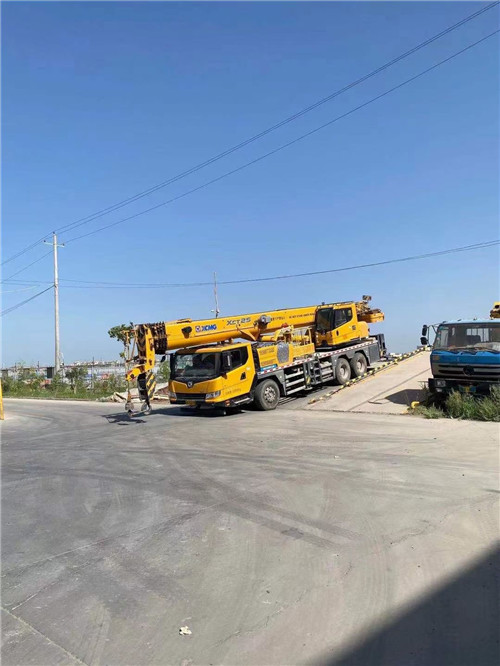 苍溪县吊车作业时，可能会产生哪些额外收费项目？